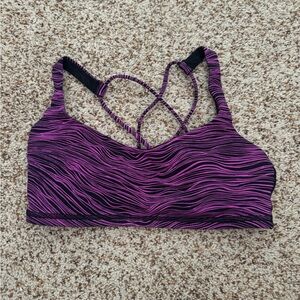 Lululemon sports bra